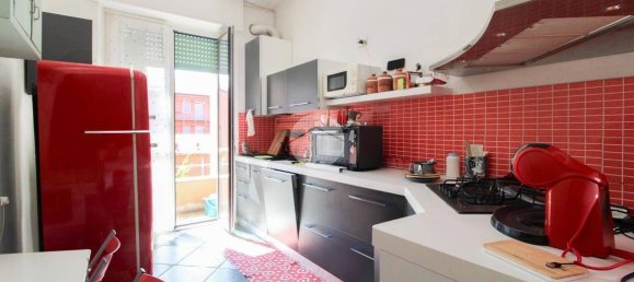 1 bedroom Apartment in Milan, Italy No. 266622 6
