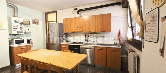 2 bedrooms Apartment in Verona, Italy No. 322718 8