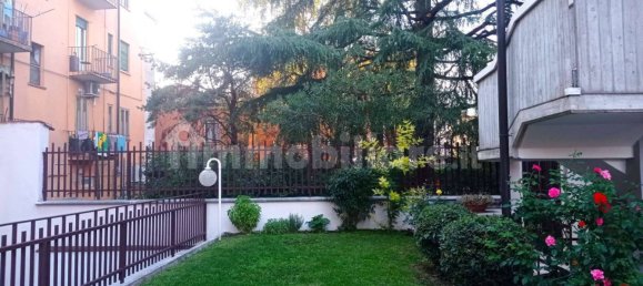 2 bedrooms Apartment in Verona, Italy No. 322718 4