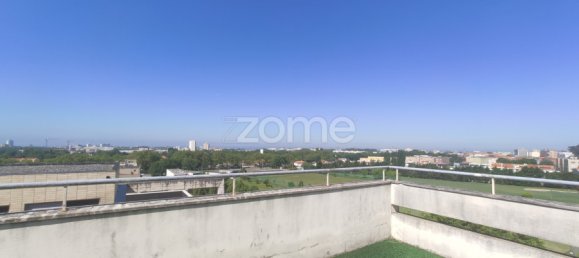 4 bedrooms Duplex in Senhora da Hora, Portugal No. 38151 32