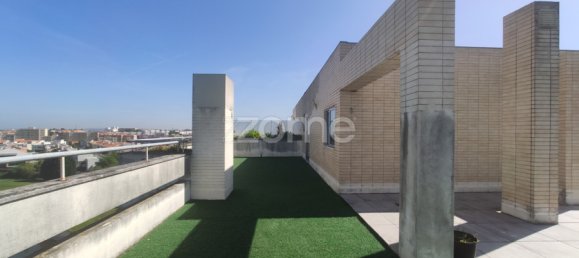 4 bedrooms Duplex in Senhora da Hora, Portugal No. 38151 34