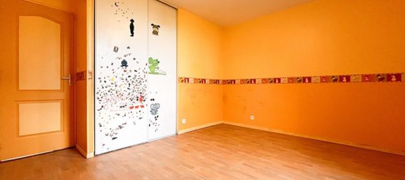 3 bedrooms House in Souge, France No. 215840 11