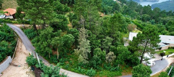 1767m² Land in Louredo, Portugal No. 83588 14