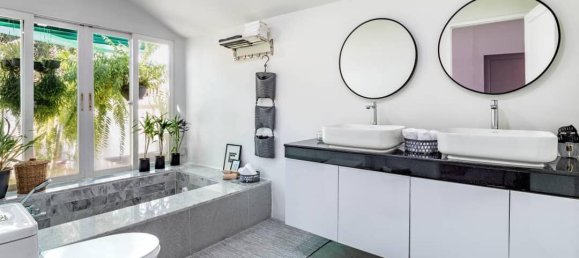 4 bedrooms Cafe / restaurant in Pattaya, Thailand No. 6189 4