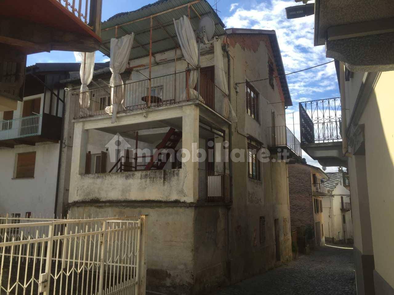 Дом с 2 спальнями в Руэльо, Италия № 66888