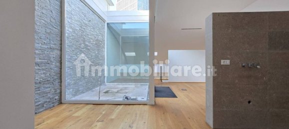 3 bedrooms Apartment in Milan, Italy No. 308312 17