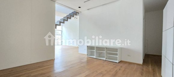 3 bedrooms Apartment in Milan, Italy No. 308312 34