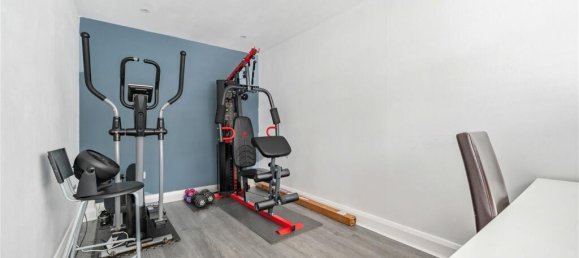 4 bedrooms House in Barnet, United Kingdom No. 6481 12