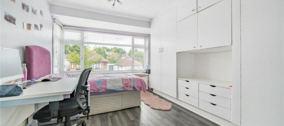 4 bedrooms House in Barnet, United Kingdom No. 6481 14