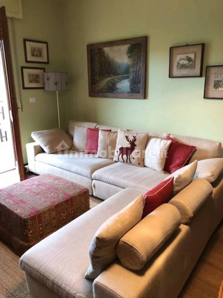 3 Schlafzimmer Wohnung in Cremeno, Italy, Nr. 327302