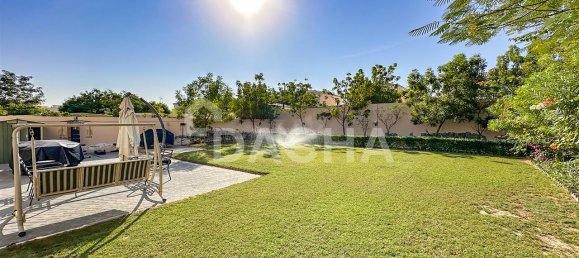 2 غرف نوم فيلا في دائرة قرية جميرا, UAE رقم 27811 17