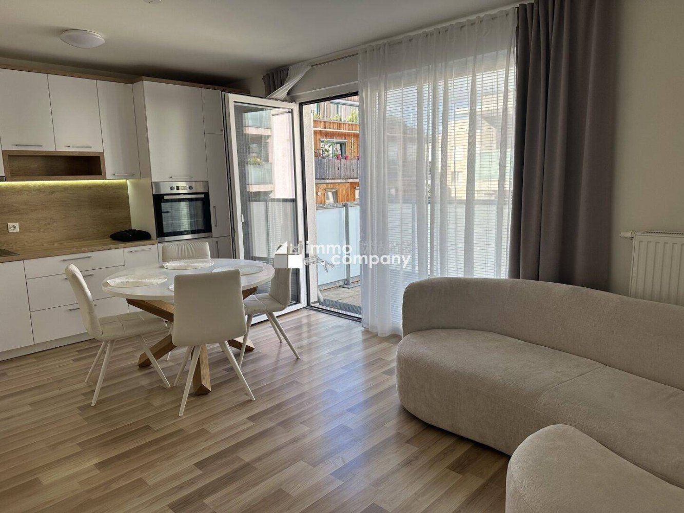 2-salle Appartement à Favoriten, Austria No. 256315