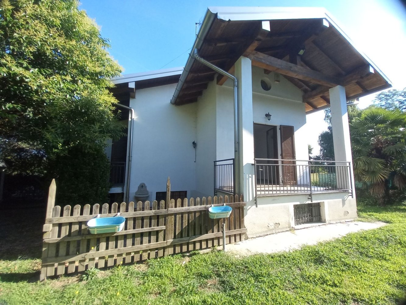 4 bedrooms Villa in Castelletto sopra Ticino, Italy No. 315984