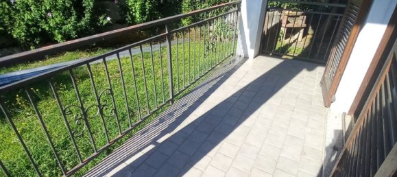 4 bedrooms Villa in Castelletto sopra Ticino, Italy No. 315984 3