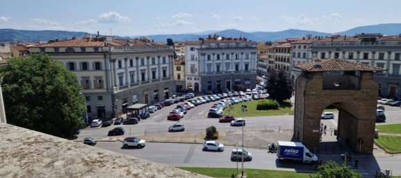 7-salle Penthouse à Florence, Italy No. 38427 29
