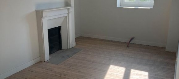 Квартира с 3 спальнями в Орлеан, Франция № 72614 4