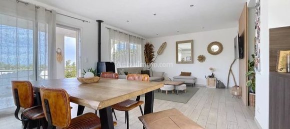 3 Schlafzimmer Haus in Calenzana, France, Nr. 303406 2