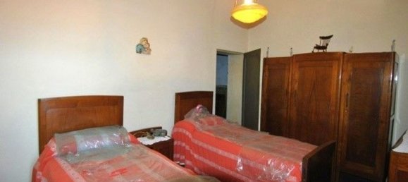 5 rooms House in Dongo, Italy No. 93438 13