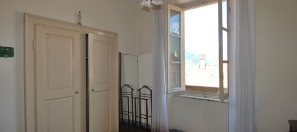 5 rooms House in Dongo, Italy No. 93438 8