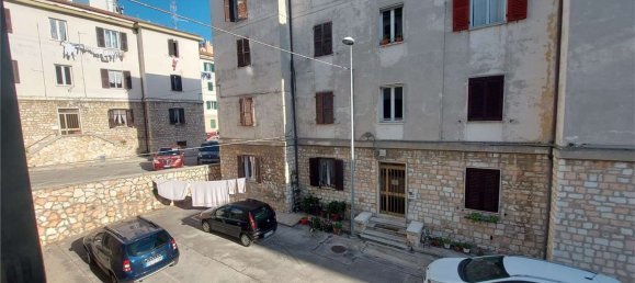 3 rooms Apartment in Ancona, Italy No. 136290 4