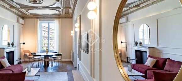 Ático de 3 dormitorios en Ciudad Vieja, Spain No. 173690 12