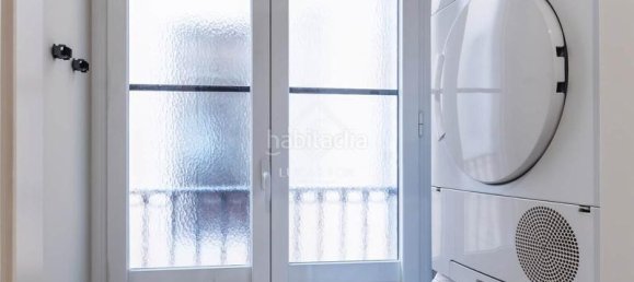 Ático de 3 dormitorios en Ciudad Vieja, Spain No. 173690 20