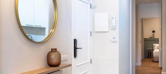 Ático de 3 dormitorios en Ciudad Vieja, Spain No. 173690 36