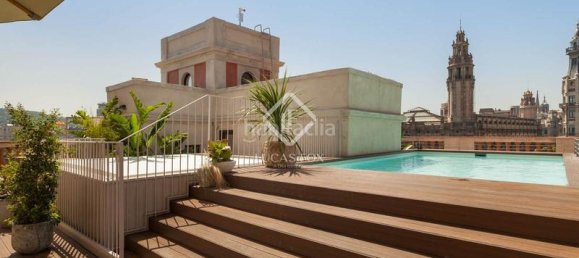 Ático de 3 dormitorios en Ciudad Vieja, Spain No. 173690 38