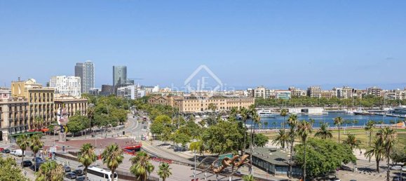 Ático de 3 dormitorios en Ciudad Vieja, Spain No. 173690 48