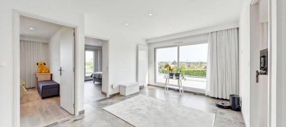 4 bedrooms House in Ifs, France No. 356495 13