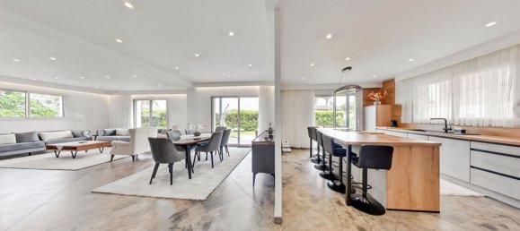 4 bedrooms House in Ifs, France No. 356495 5