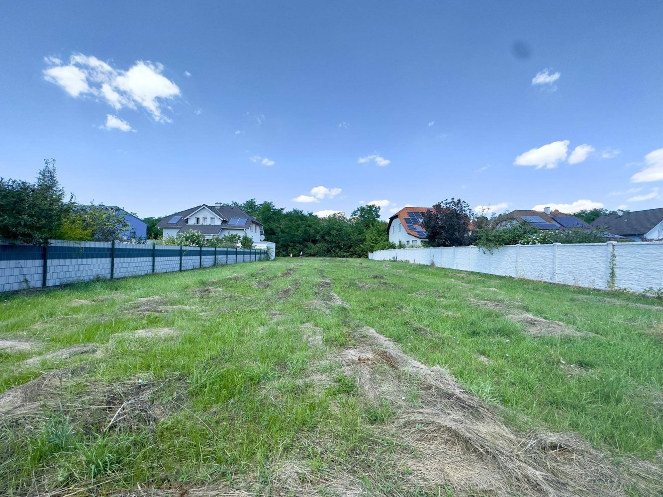 1001m² Land in Strasshof an der Nordbahn, Austria No. 231750