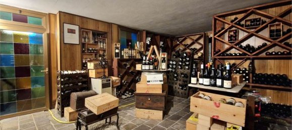 15 rooms Building in Stresa, Italy No. 214102 25