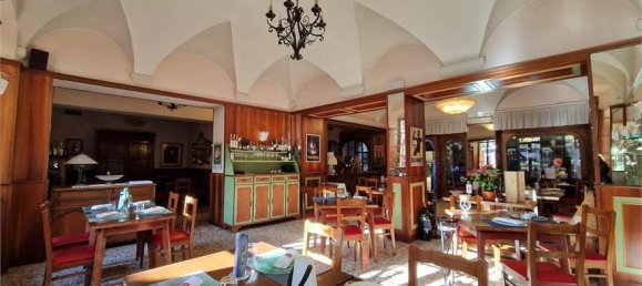 15 rooms Building in Stresa, Italy No. 214102 45
