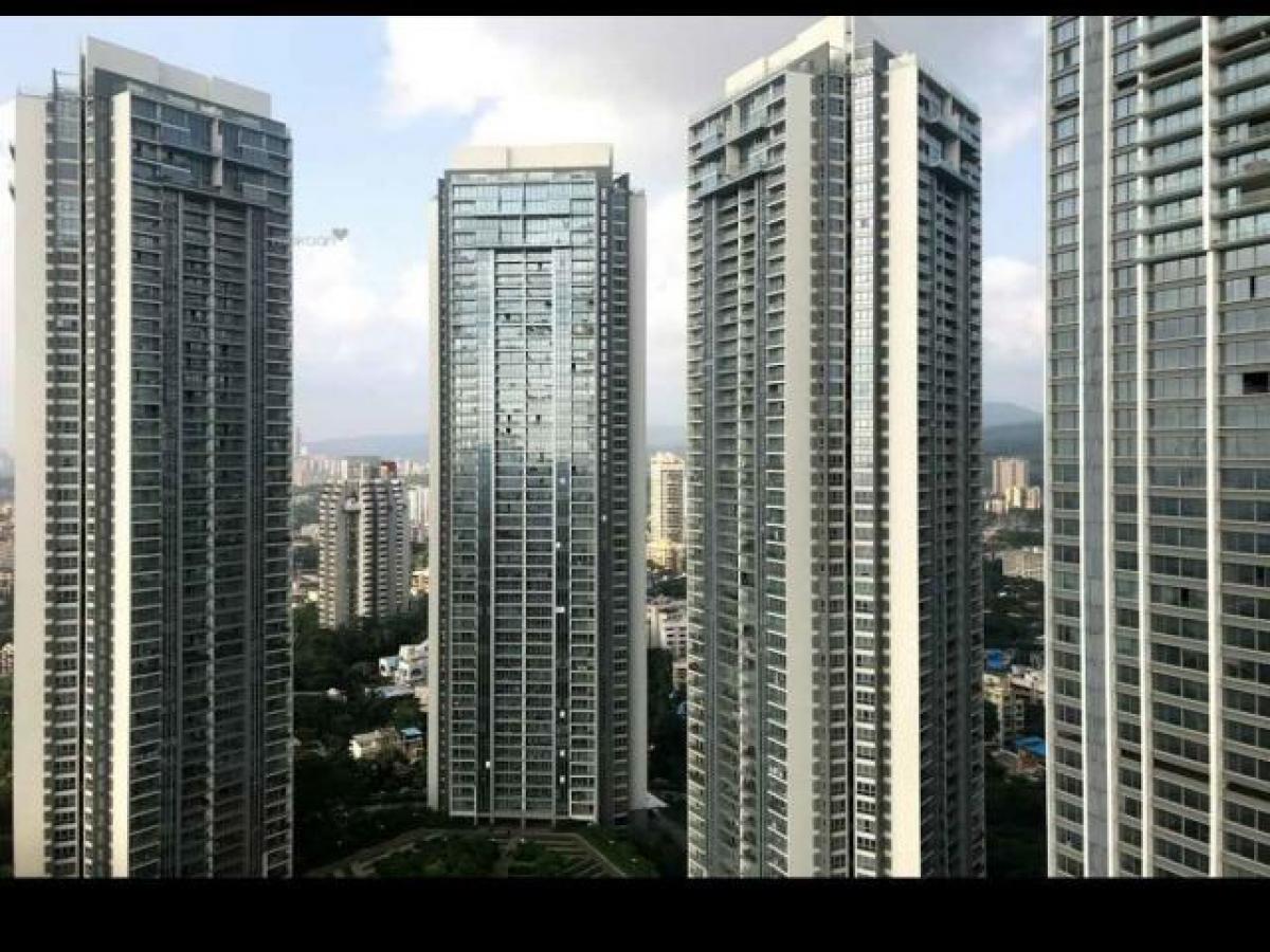 4 bedrooms House in Mumbai, India No. 11216