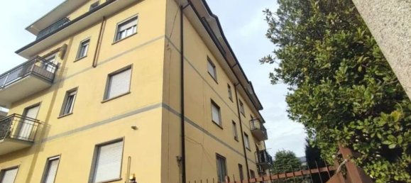 Apartamento de 3 divisões em Solaro, Italy N.º 60646 2