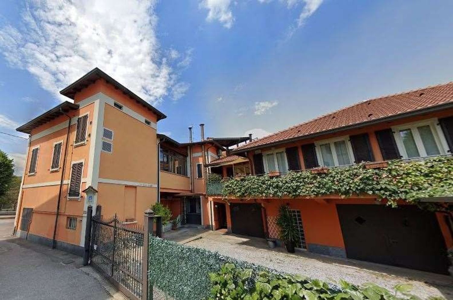 Apartamento de 3 divisões em Calco, Italy N.º 4411