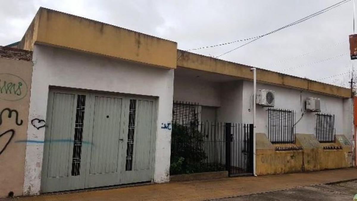 3 Schlafzimmer Haus in Moron, Argentina, Nr. 94466