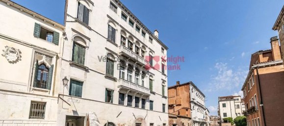 12 غرف نوم شقة في Venice, Italy رقم 326776 9