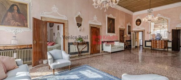 12 غرف نوم شقة في Venice, Italy رقم 326776 17