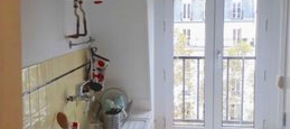 1 bedroom Apartment in Paris, France No. 309912 2