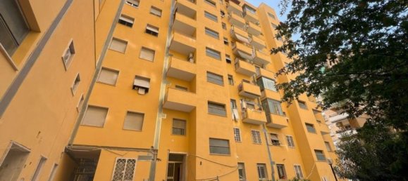 2-salle Appartement à Rome, Italy No. 193825 4