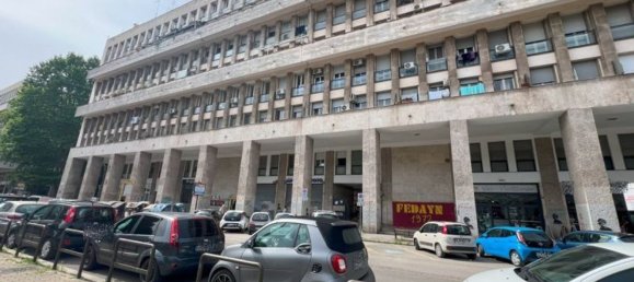 2-salle Appartement à Rome, Italy No. 193825 9