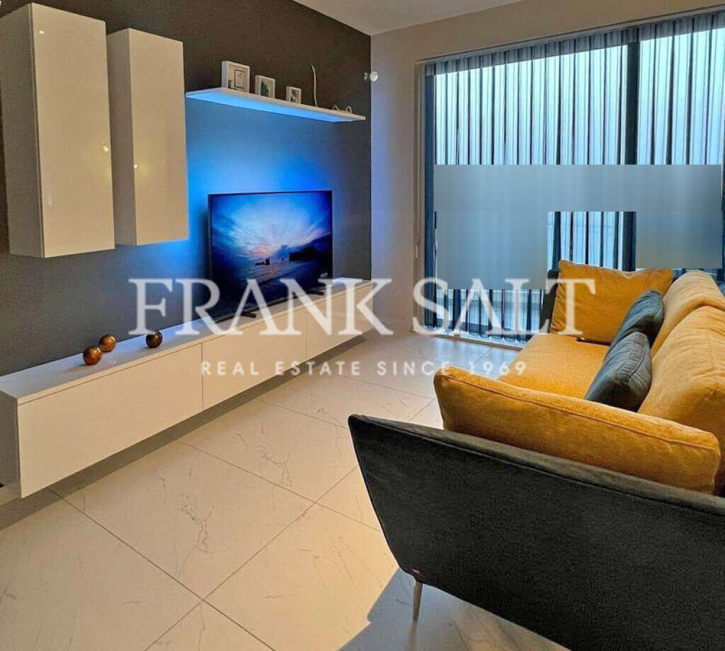 Apartamento de 3 dormitorios en Saint Paul's Bay, Malta No. 7989