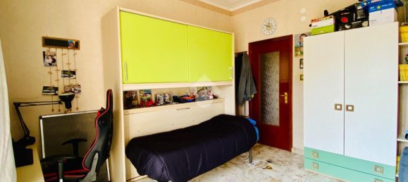 2 rooms Apartment in Catania, Italy No. 129854 8