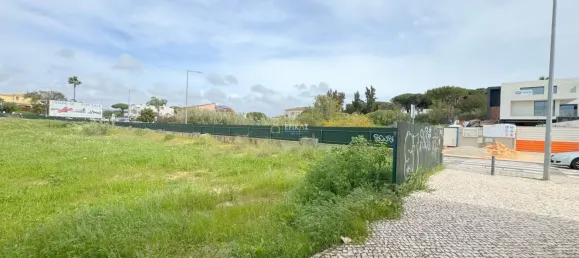  قطعة أرض في Quarteira, Portugal 560متر مربع رقم 133253 5