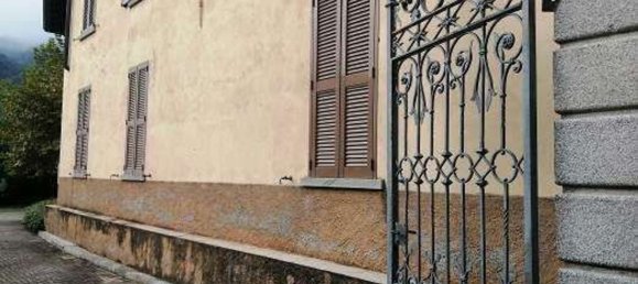 Квартира с 4 комнатами в Комо, Италия № 6817 6