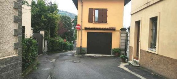 Квартира с 4 комнатами в Комо, Италия № 6817 4