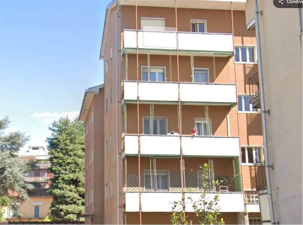 1 bedroom Apartment in Novara, Italy No. 292461