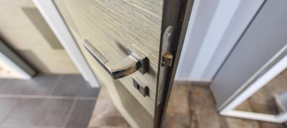 3 rooms Penthouse in Rivoli, Italy No. 39883 39